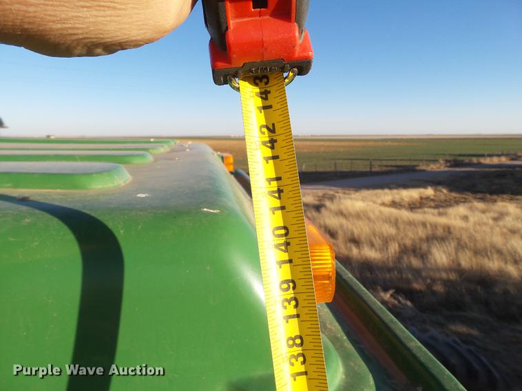 image for item BJ9914 1995 John Deere 8970 4WD tractor