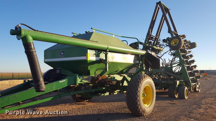 image for item BJ9915 John Deere 1850 air seeder