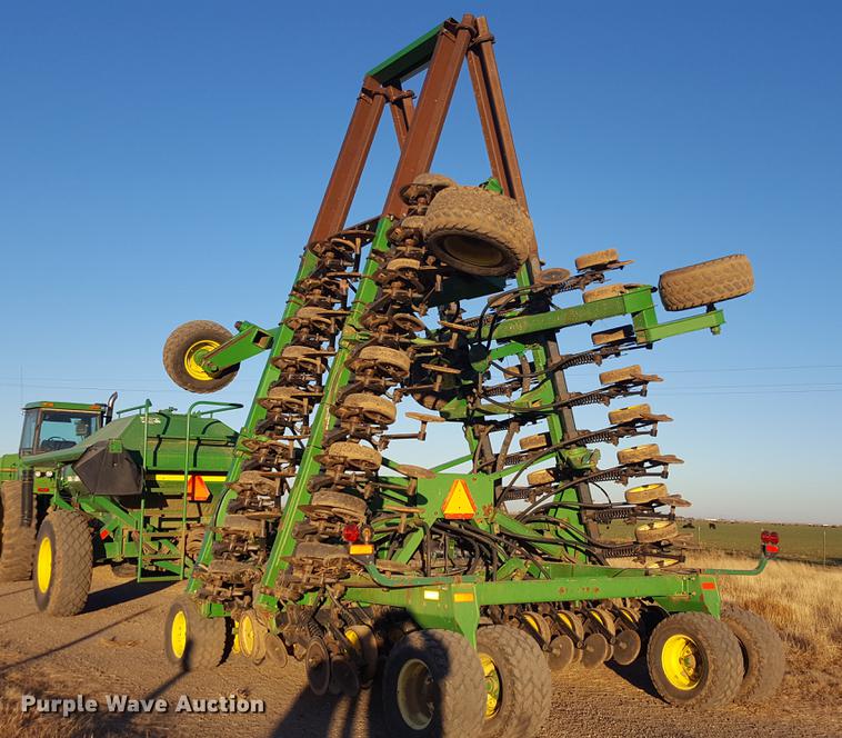 image for item BJ9915 John Deere 1850 air seeder