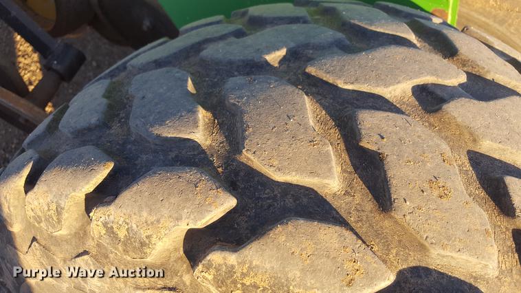 image for item BJ9915 John Deere 1850 air seeder