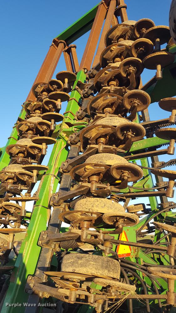 image for item BJ9915 John Deere 1850 air seeder