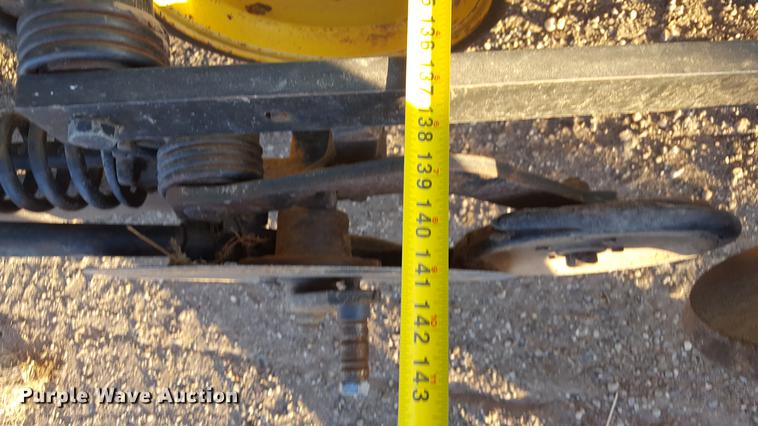 image for item BJ9915 John Deere 1850 air seeder