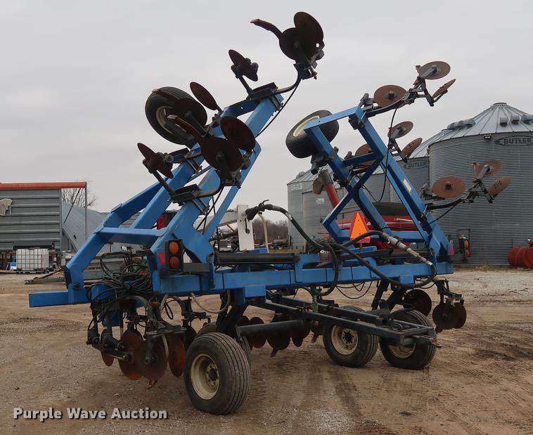 image for item DA6565 DMI Nutri-Placr 4300 anhydrous ammonia applicator