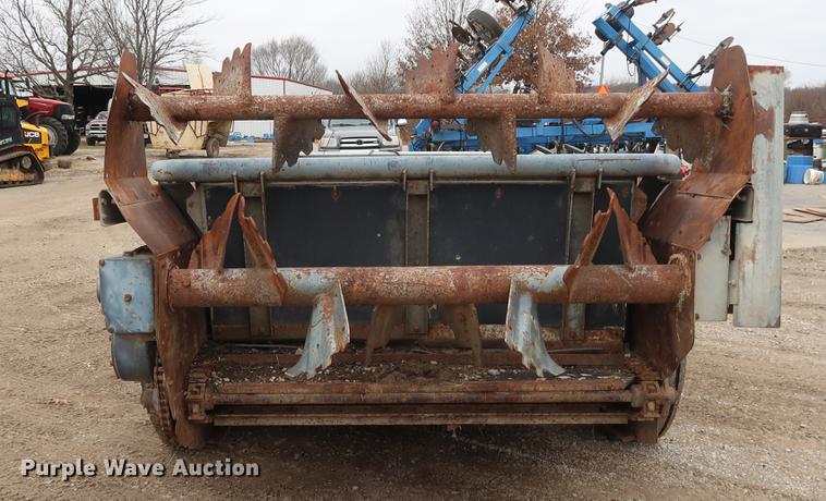 image for item DA6566 New Idea 3632 manure spreader