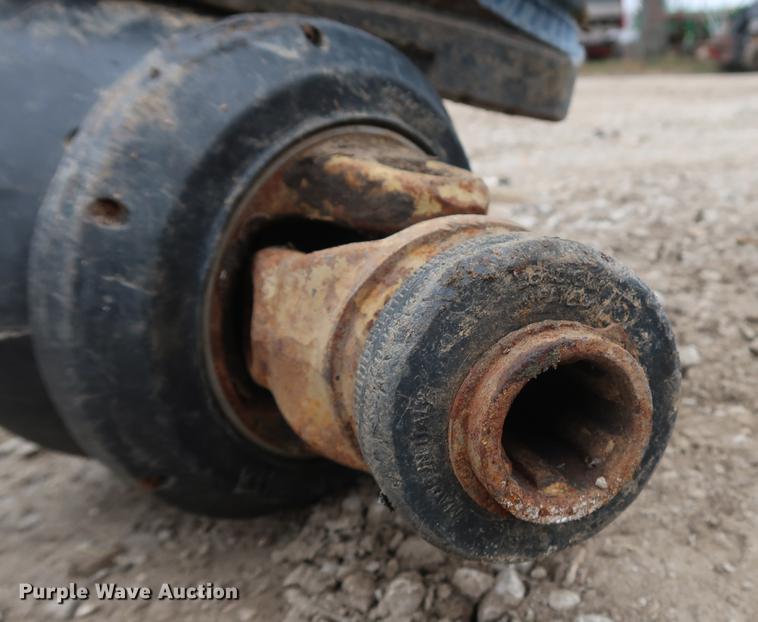 image for item DA6566 New Idea 3632 manure spreader