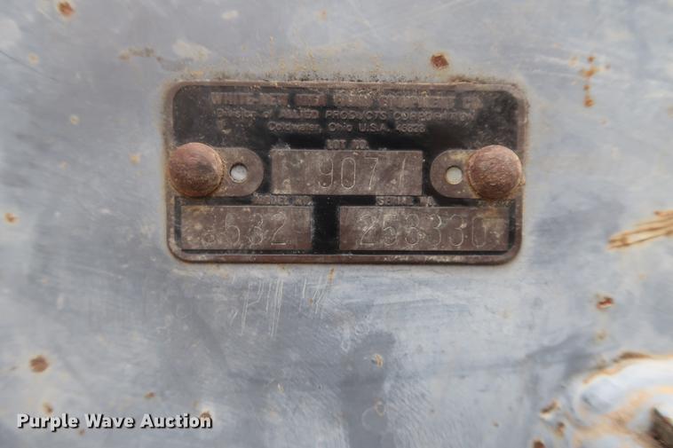 image for item DA6566 New Idea 3632 manure spreader