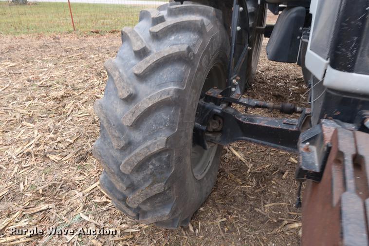 image for item DA6567 1996 White 6145 MFWD tractor