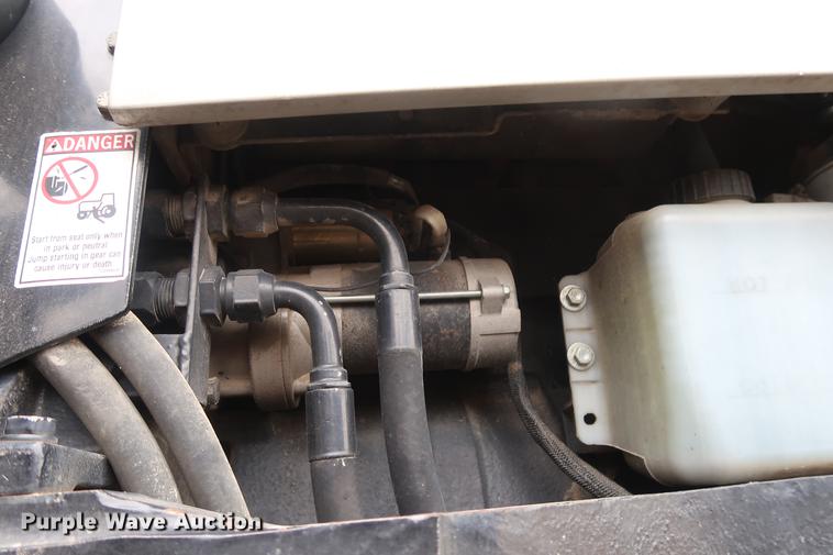 image for item DA6567 1996 White 6145 MFWD tractor