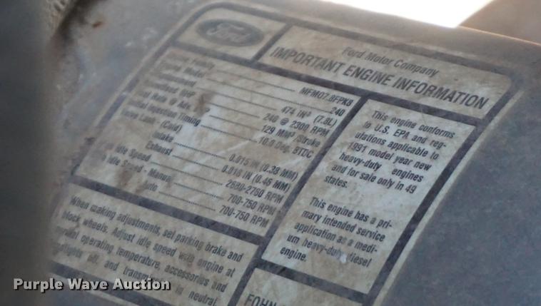 image for item DB0301 1992 Ford L8000 applicator truck