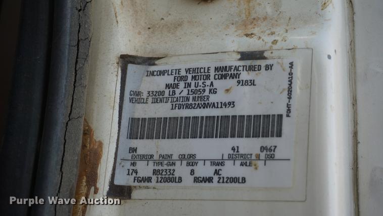 image for item DB0301 1992 Ford L8000 applicator truck