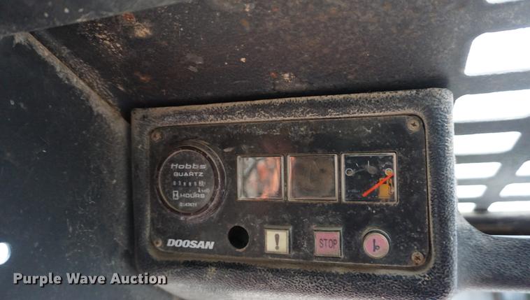 image for item DB0321 Doosan 470 Plus skid steer