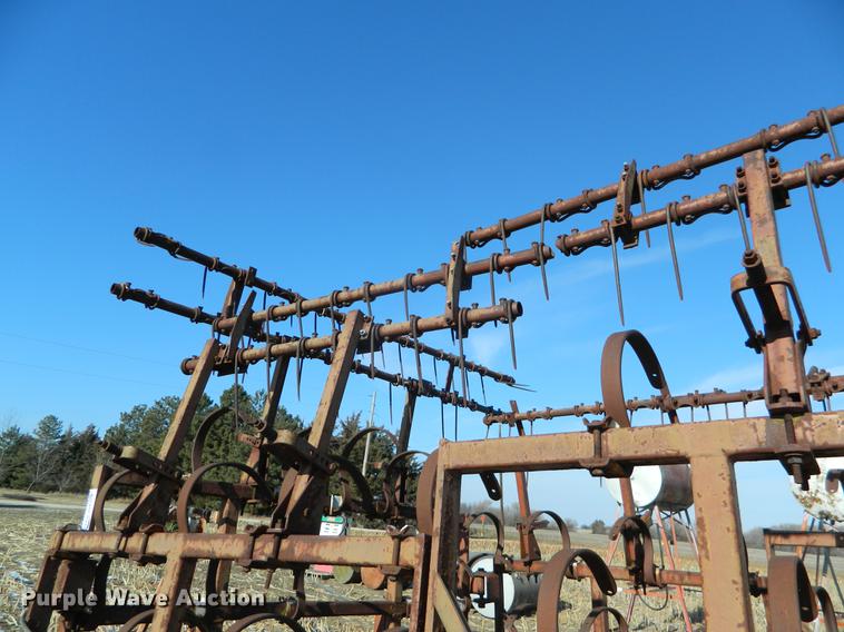 image for item DB6721 Noble spring tooth harrow