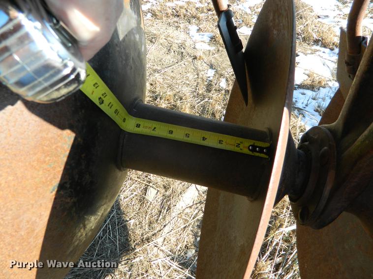 image for item DB6725 John Deere disk