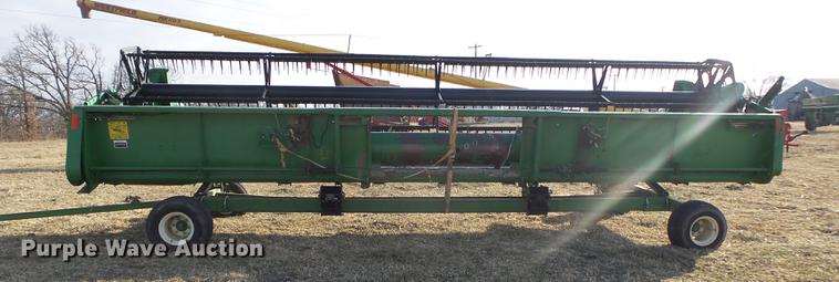 image for item DB7315 1995 John Deere 925 flex head