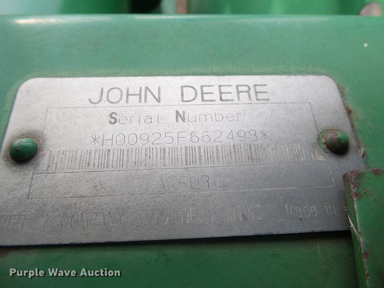 image for item DB7315 1995 John Deere 925 flex head