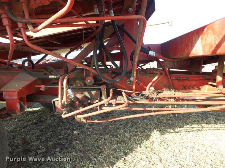 image for item DB7317 New Holland Stackliner 1034 bale stacker