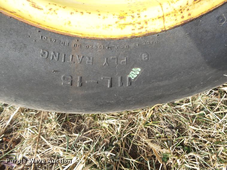 image for item DB7317 New Holland Stackliner 1034 bale stacker