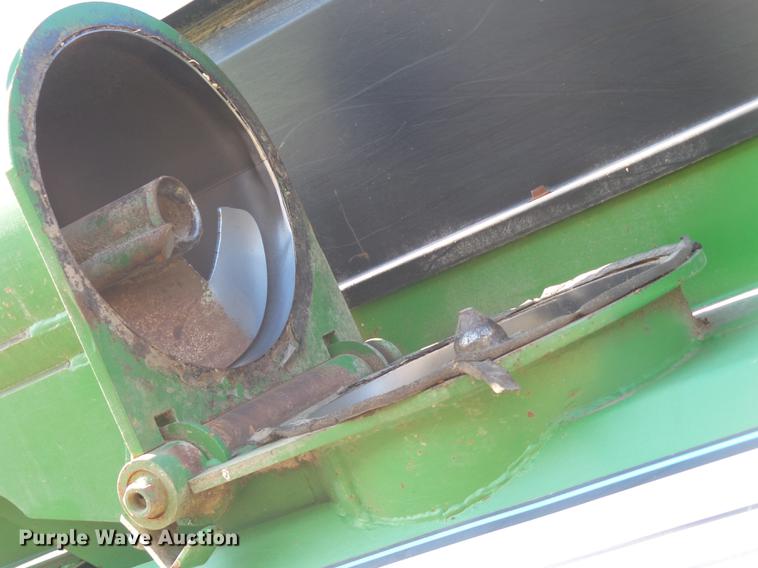 image for item DB7321 Unverferth Brent 420 grain cart