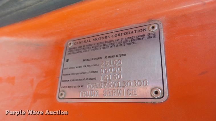 image for item DC0511 1976 Chevrolet C65 grain truck