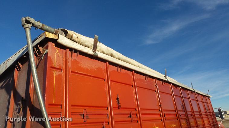 image for item DC0511 1976 Chevrolet C65 grain truck