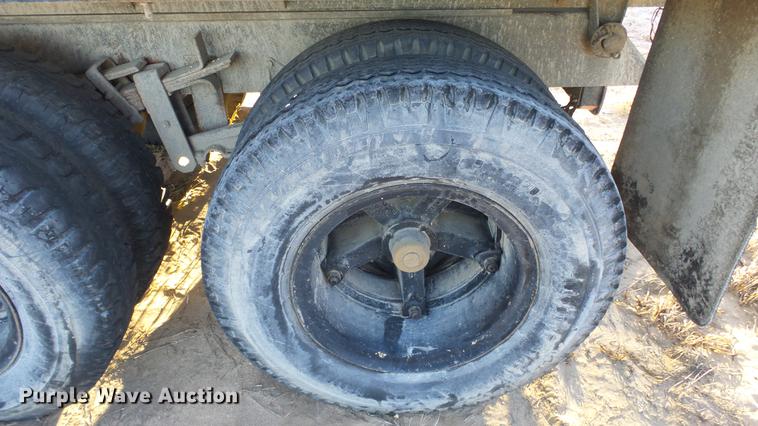 image for item DC0511 1976 Chevrolet C65 grain truck