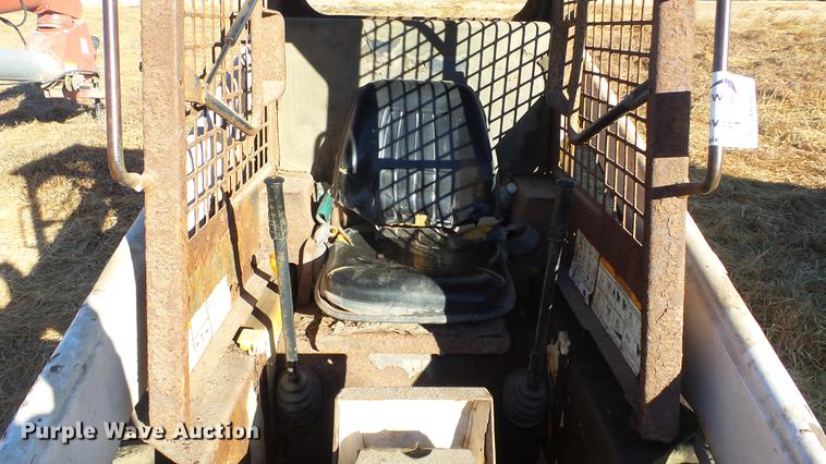 image for item DC0527 1994 Bobcat 743B skid steer