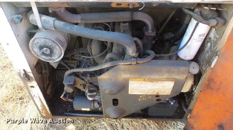 image for item DC0527 1994 Bobcat 743B skid steer