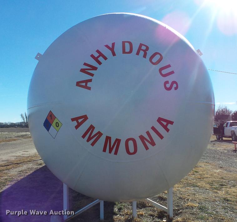 image for item DC0529 Delta Southern anhydrous ammonia tank
