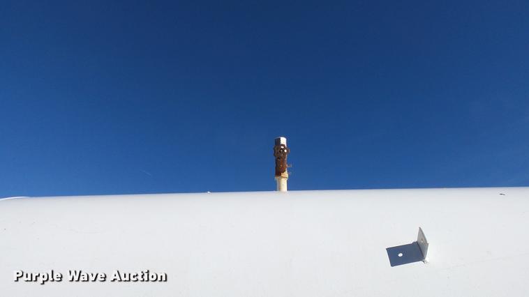image for item DC0529 Delta Southern anhydrous ammonia tank