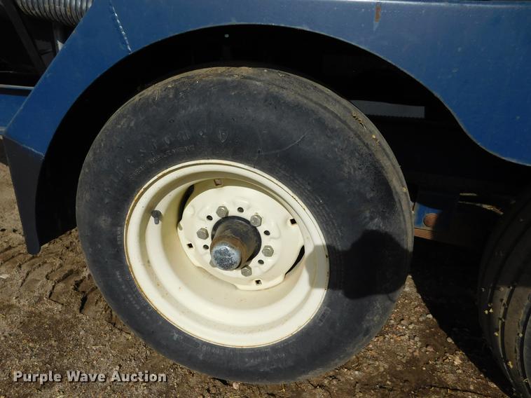 image for item DC8387 Shaben P2651010 nurse tank trailer