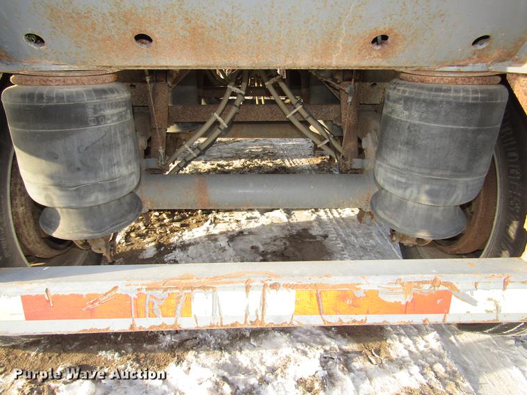 image for item DD2941 2000 Smithco 3003BH side dump trailer