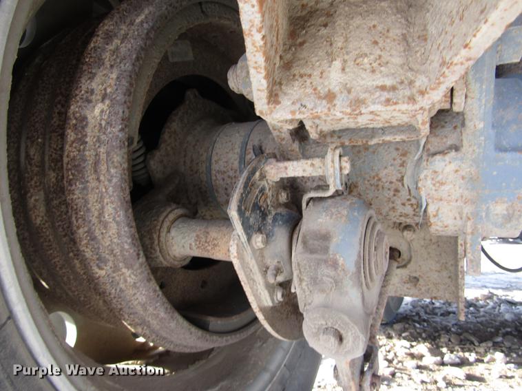 image for item DD2941 2000 Smithco 3003BH side dump trailer