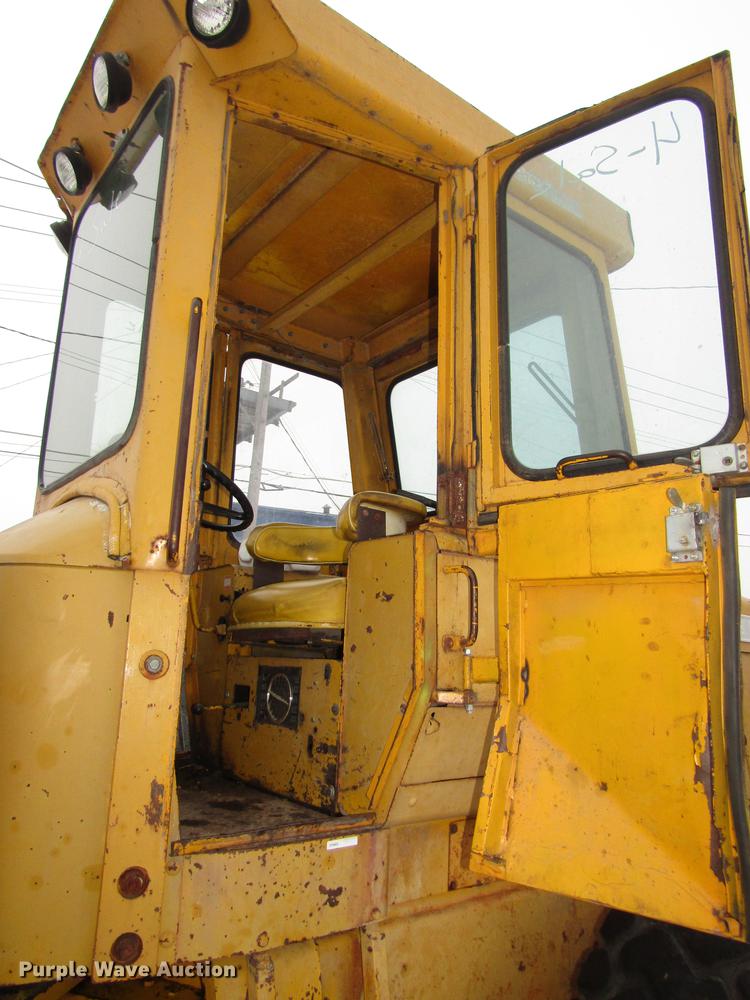 image for item DD2946 John Deere 544H wheel loader