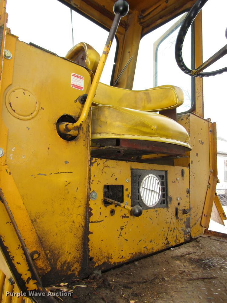 image for item DD2946 John Deere 544H wheel loader