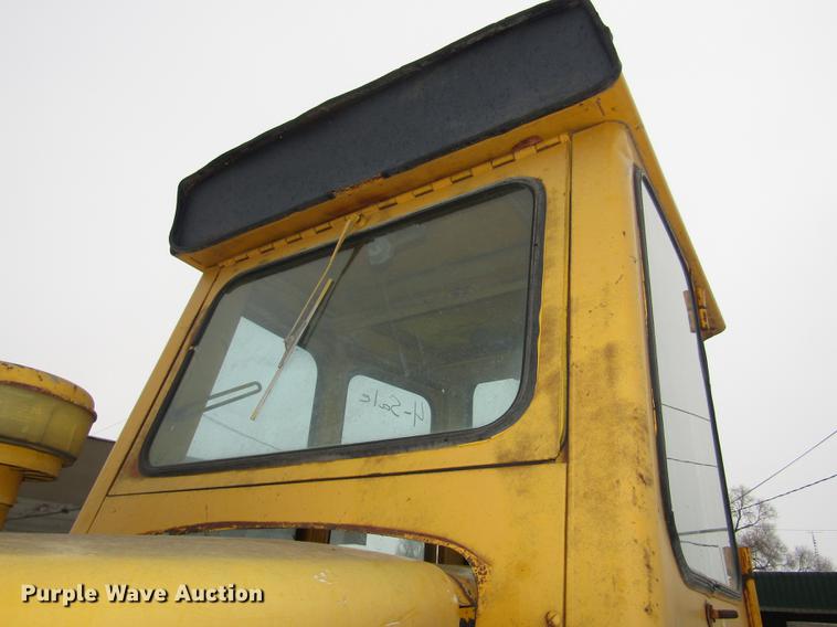 image for item DD2946 John Deere 544H wheel loader