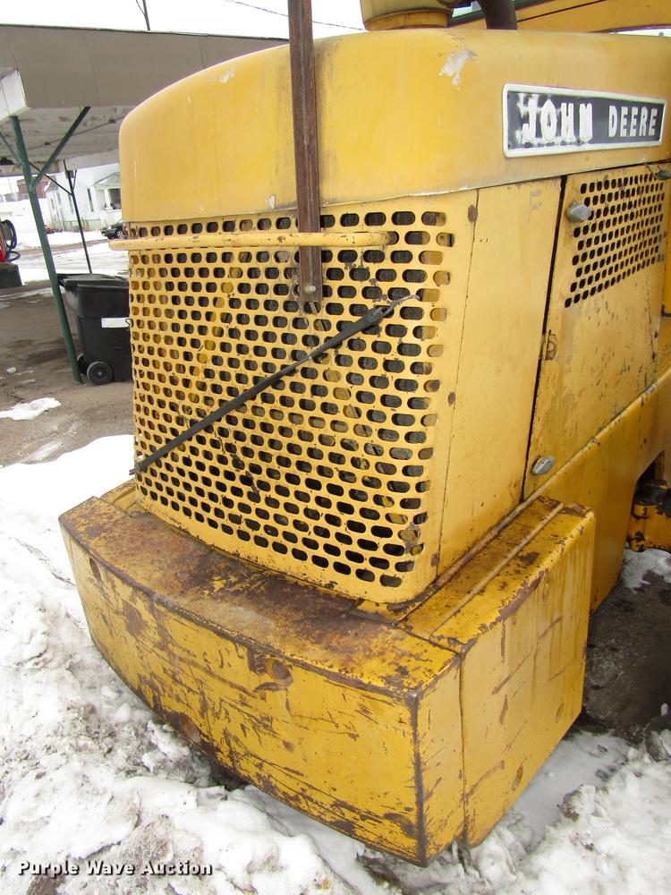 image for item DD2946 John Deere 544H wheel loader