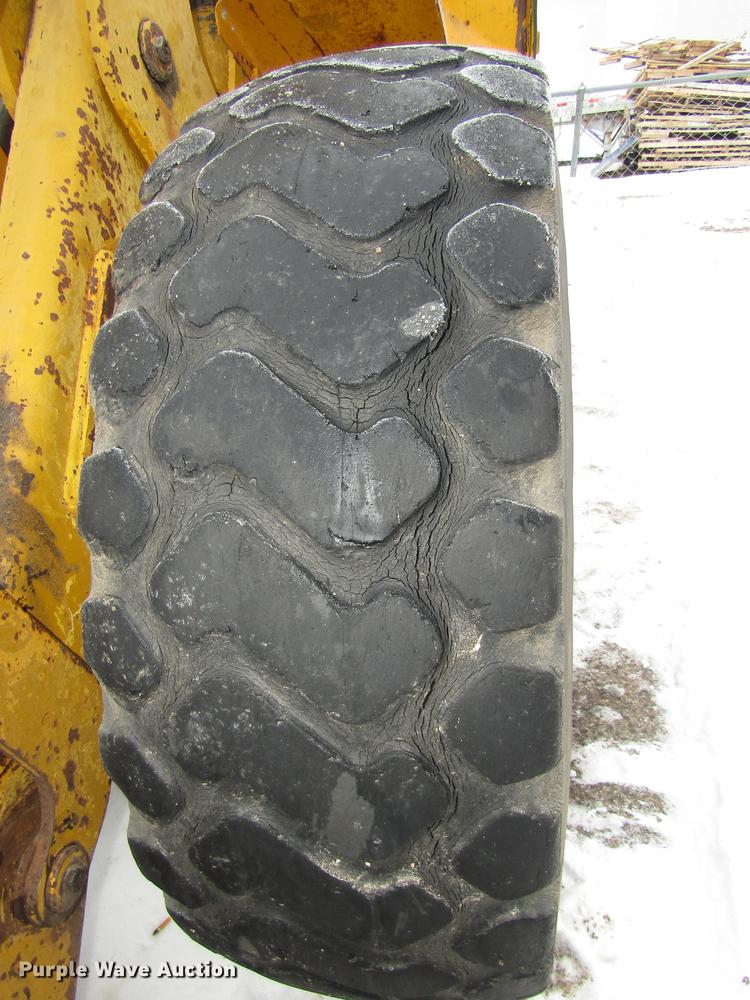 image for item DD2946 John Deere 544H wheel loader