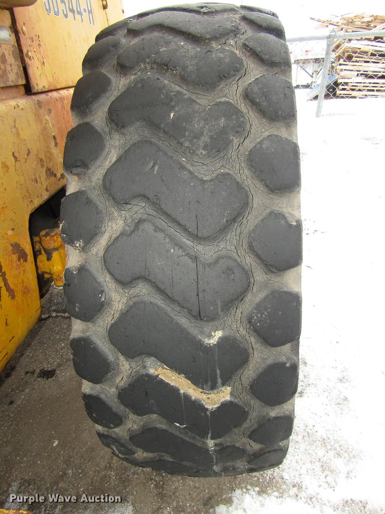 image for item DD2946 John Deere 544H wheel loader