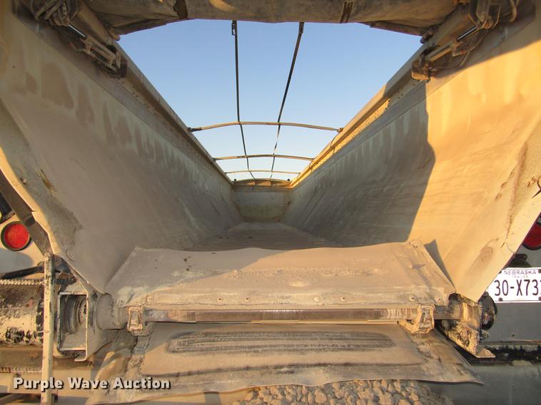 image for item DD2949 2009 Aulick Aluminator 9-75 live bottom trailer