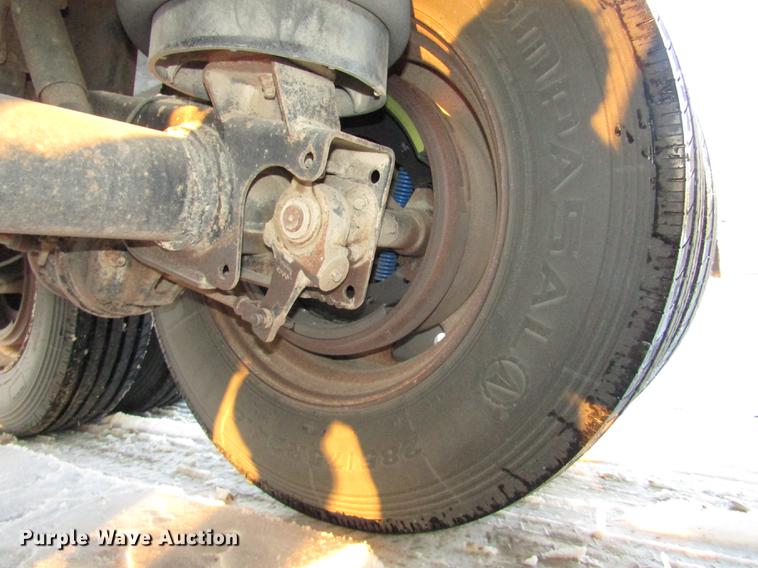 image for item DD2949 2009 Aulick Aluminator 9-75 live bottom trailer