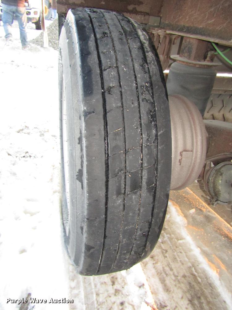 image for item DD2949 2009 Aulick Aluminator 9-75 live bottom trailer