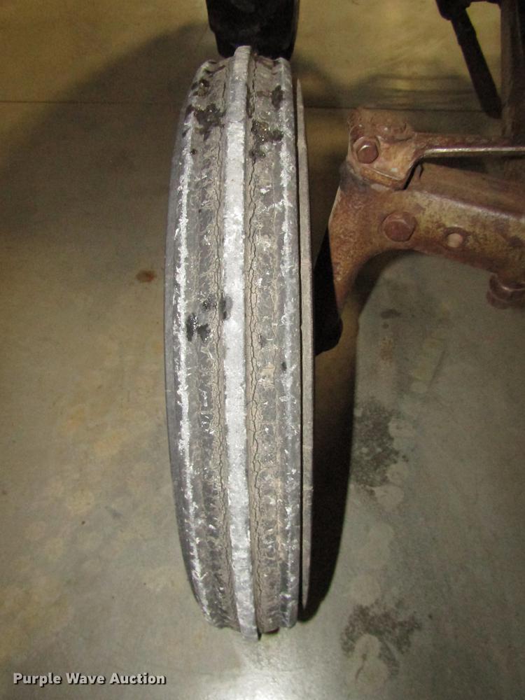 image for item DD2952 Ford Ferguson System tractor