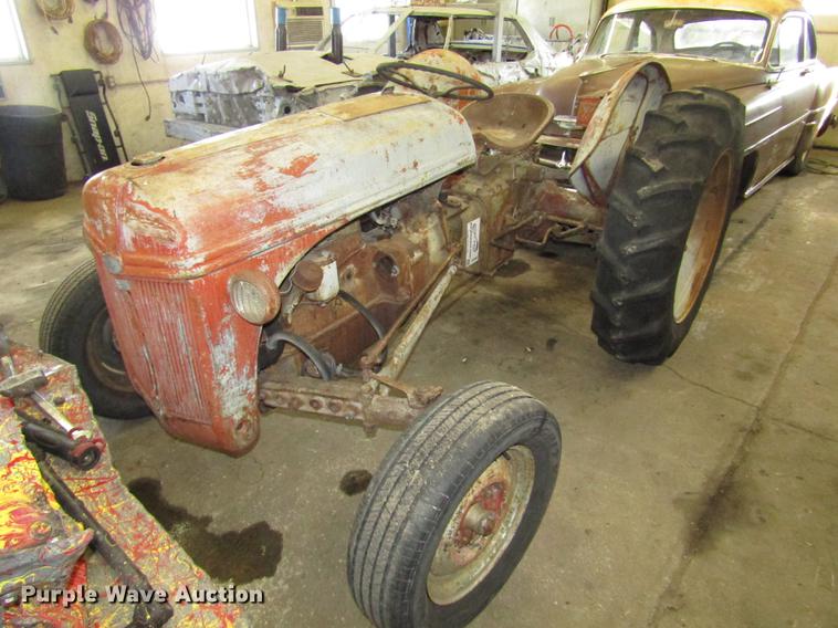 image for item DD2953 Ford Ferguson System tractor
