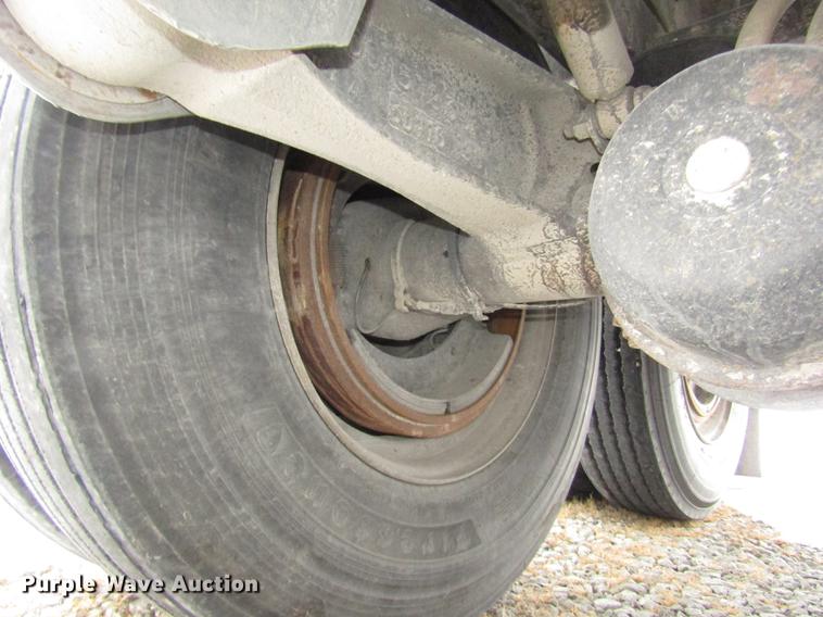 image for item DD2954 2012 Timpte Super Hopper double hopper bottom grain trailer