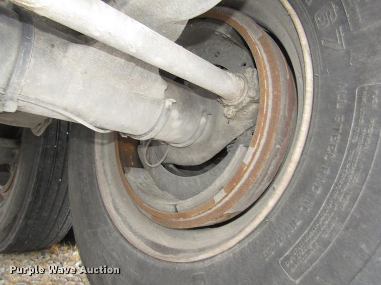 image for item DD2954 2012 Timpte Super Hopper double hopper bottom grain trailer