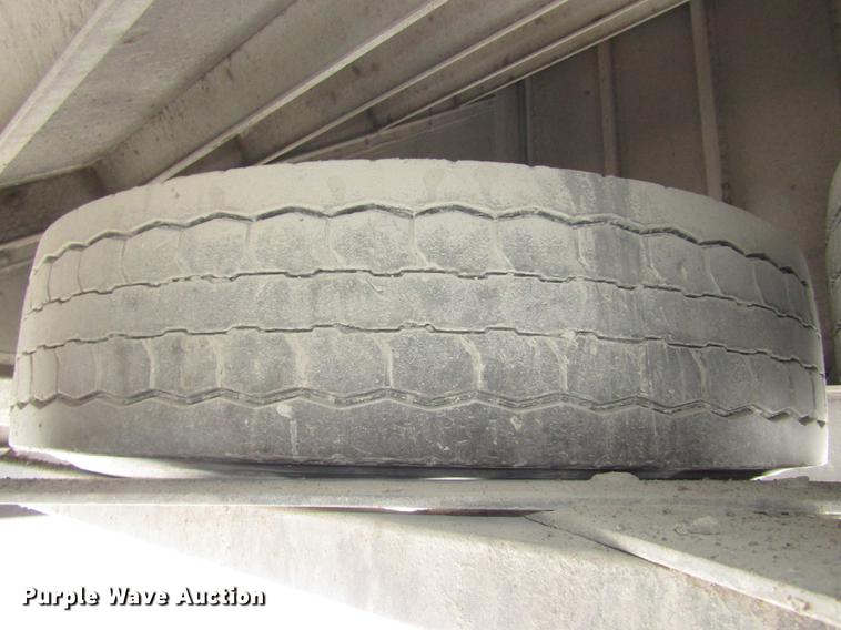 image for item DD2954 2012 Timpte Super Hopper double hopper bottom grain trailer