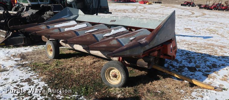 image for item DD9533 Gleaner F2 combine