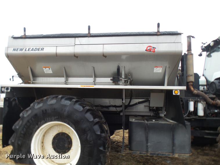 image for item DX9346 2009 GVM Prowler 9275 self-propelled applicator