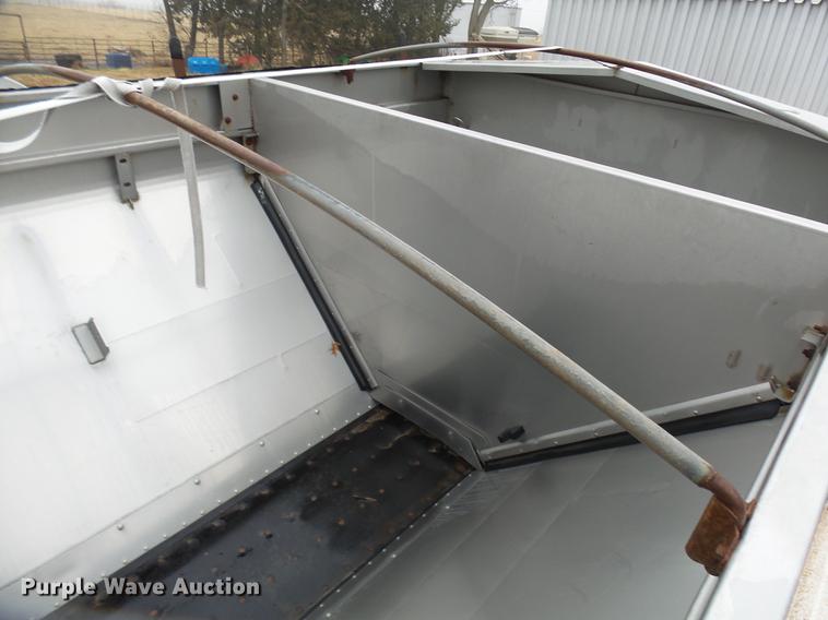 image for item DX9346 2009 GVM Prowler 9275 self-propelled applicator