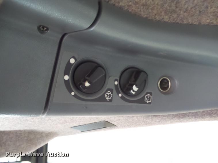 image for item DX9346 2009 GVM Prowler 9275 self-propelled applicator